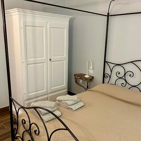 Guest house Domus Balla Tonale *